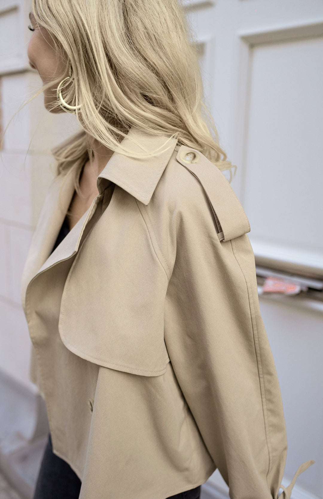 Adele Vannier | Cropped Double-Breasted Trench Jacket - Image 6