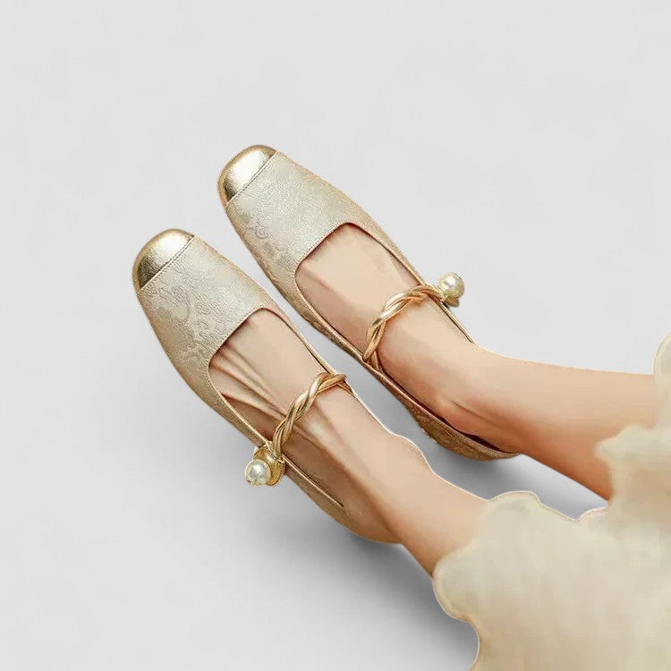 Noelle Fontaine | Orthopedic Mary Jane Block Heel Shoes - Image 3