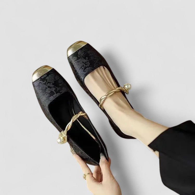 Noelle Fontaine | Orthopedic Mary Jane Block Heel Shoes - Image 9