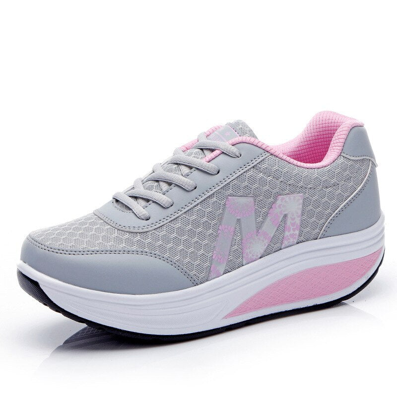 Solenn Rocheteau | Platform Lace-Up Sneakers - Image 4