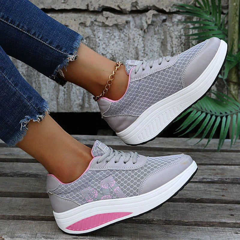 Solenn Rocheteau | Platform Lace-Up Sneakers - Image 9